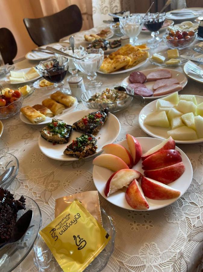 Family Hotel Kolorit Old 트빌리시 외부 사진